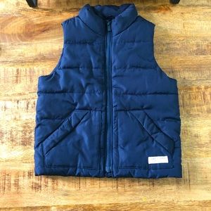 Gap new vest for five years old colour blue